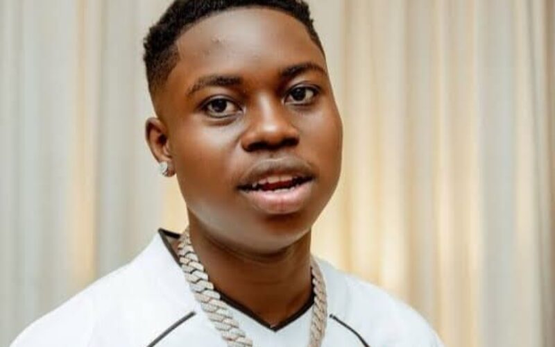My parents brought their lovers to my wedding – Peller
