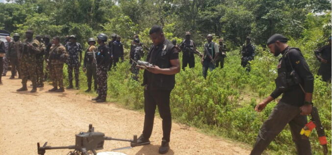 ‎Police, army comb forests for Kogi kidnapped victims, destroy suspected hideouts