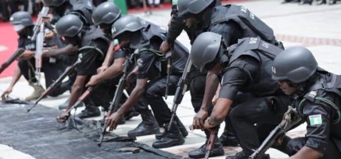 Police begin show of force in Nasarawa ahead of campaigns