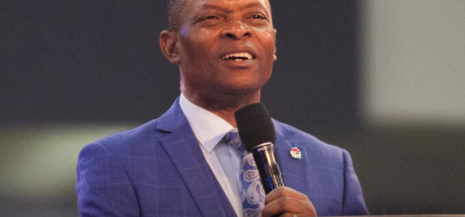 ‘Women like money, give them; they’ll like you’ – Bishop Thomas Aremu tells husbands