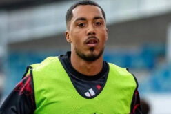 Tielemans apologises for offending Villa fans with Man Utd boast