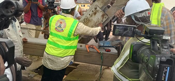 Umahi Orders Arrest Of Niger Bridge Vandals, Moves To Install CCTV