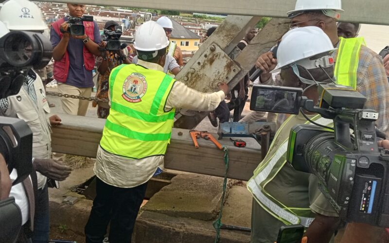 Umahi Orders Arrest Of Niger Bridge Vandals, Moves To Install CCTV