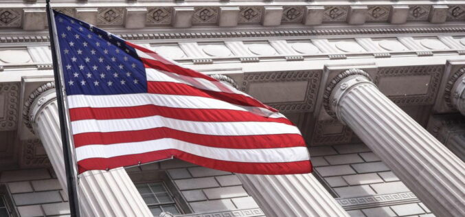 US economy loses 23,000 jobs in July, raises concerns for job seekers