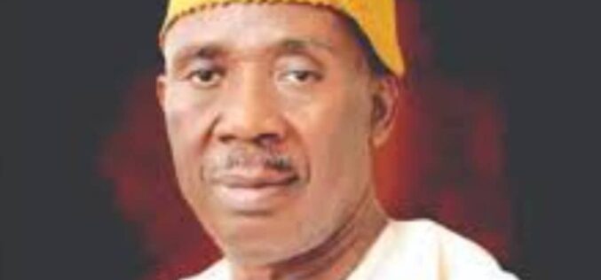 Osun Police summon APC senator, Fadahunsi over ‘kill Accord’ comment