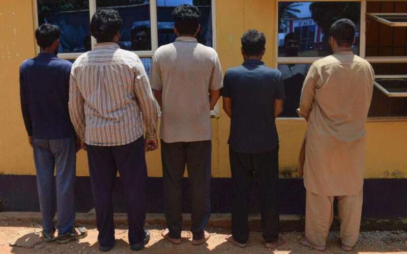 Police arrest five Pakistanis in Benue, recover 35 phones
