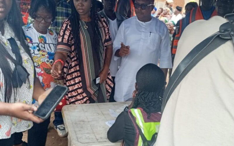 Osun election: APC deputy gov candidate, Adereti,wife vote, commend BVAS, turnout