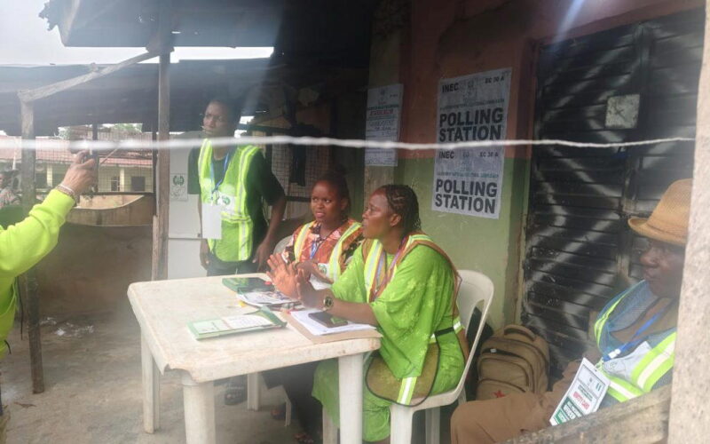 Osun Election: Party agents, voters commend early arrival of ad hoc staff