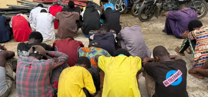 FCT police arrest 10 traffic robbers, 20 one-way offenders