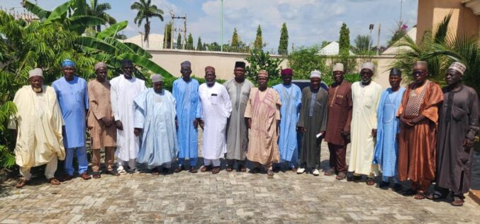 2027: Hashidu’s political family backs Gwamna
