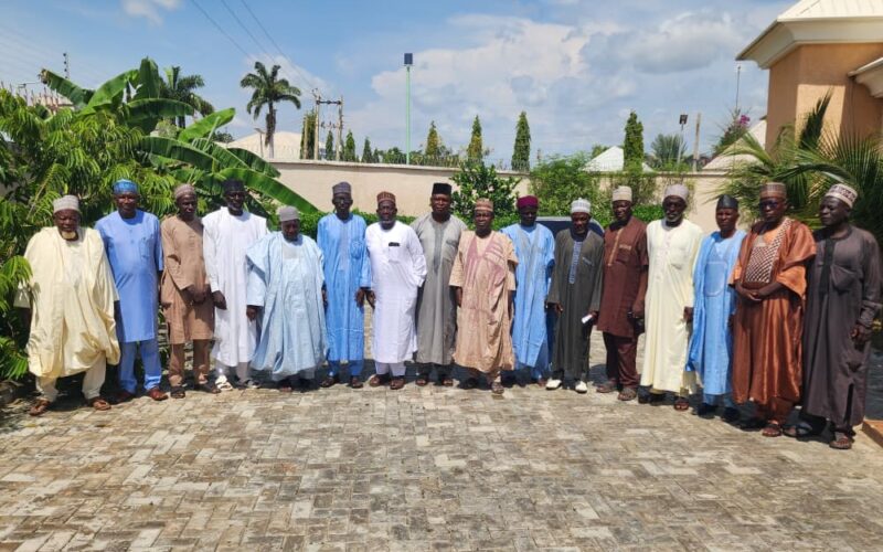 2027: Hashidu’s political family backs Gwamna