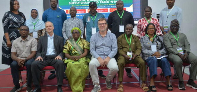 FG moves to ensure textbooks reach learners, tackles learning poverty