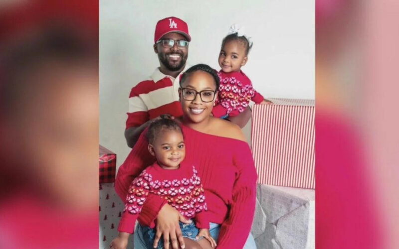 Mother, toddler daughter die in lightning strike
