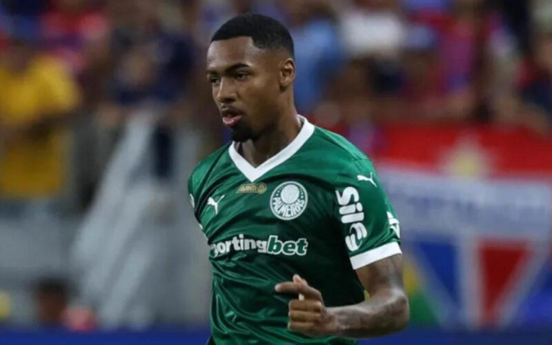 Man City sign Brazilian winger Allan Elias for £34m