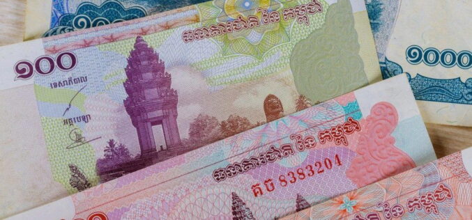 5 countries that have no official national currency