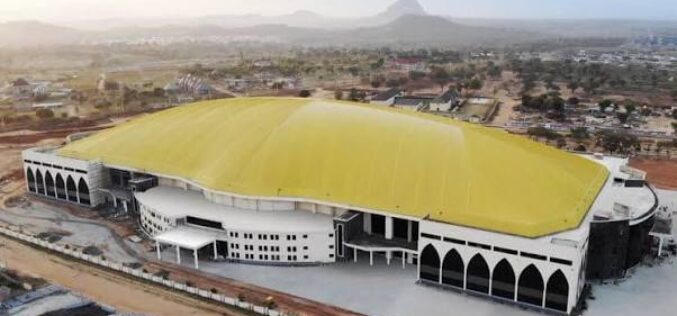 10 churches with the largest auditoriums in the world