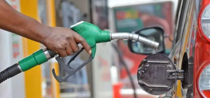 Dealers effect petrol, diesel depot price cuts