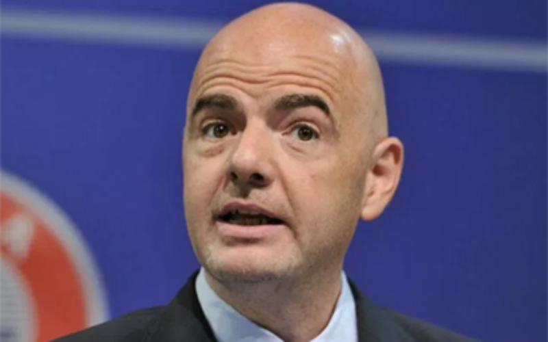 Senior FIFA official withdraws support from embattled Infantino