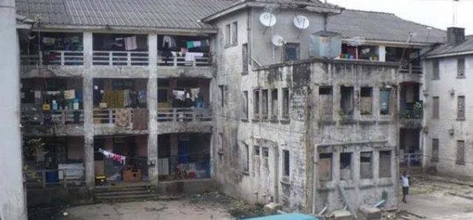 Living in squalor: How filth, decay continue to rule over Nigeria Police barracks
