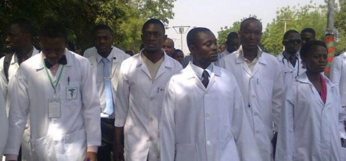Resident doctors, FG enter into truce to suspend planned strike