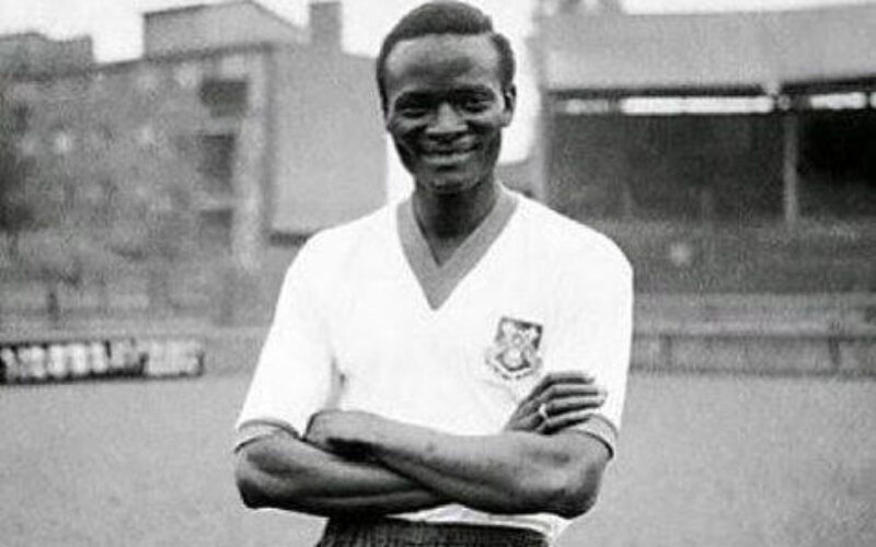 Football in Nigeria and the Teslim Balogun’s enduring legacies (1927-1972)