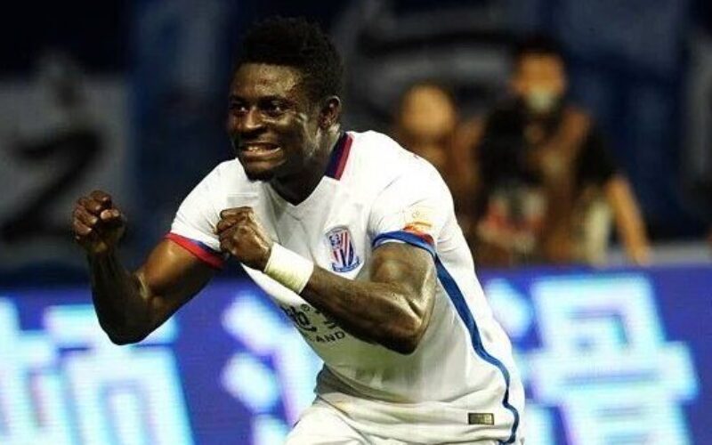 Martins urges stronger competition for Osimhen, recalls Yakubu rivalry