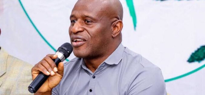 Pitch Awards: Philips backs Tinubu’s reforms as Osimhen, Iwobi, others win top honours