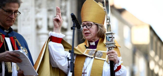 Archbishop ‘withdraws’ award given to Muslim cleric who praised bin Laden
