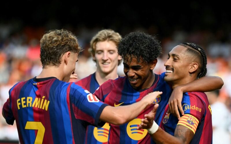 Yamal hits double as Barcelona put 5 past Valencia