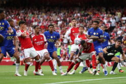 Arsenal come from behind to beat Chelsea 2-1 in London derby