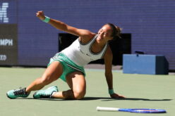 US Open: Zheng stuns Swiatek after another 5-0 comeback