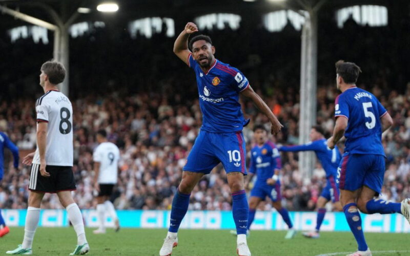 Man United salvage Fulham draw as pressure mounts on Carrick