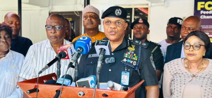 Lagos offers Police officers free transport for 3 months