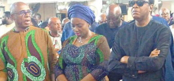 Encomiums at vigil mass for Rotimi Amaechi’s mother