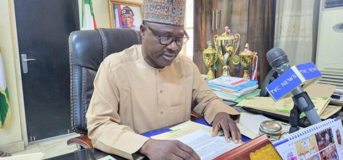 Borno commissioner retracts ‘finger-breaking’ comment, apologises to residents
