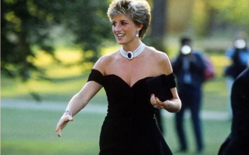 Diana’s ‘revenge dress’ to go up for auction in New York