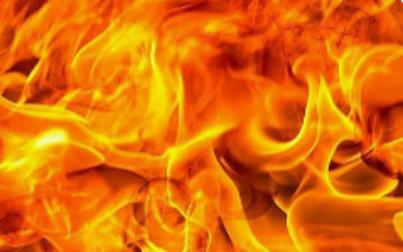 Indonesia market fire kills 11, including six children