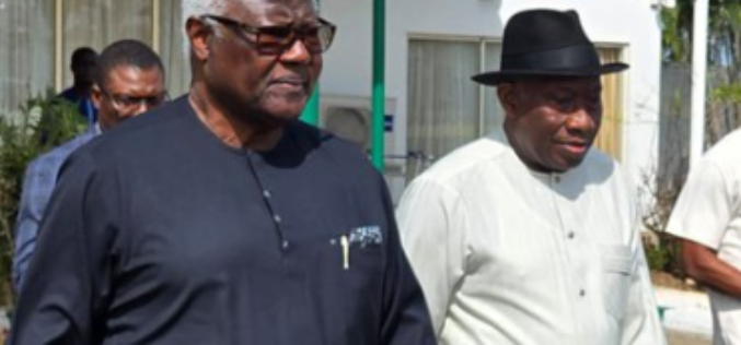 Jonathan sees off ex-Sierra Leone President Koroma, welcomes return home