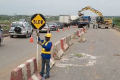 Gridlock worsens as Kara Bridge repairs begin