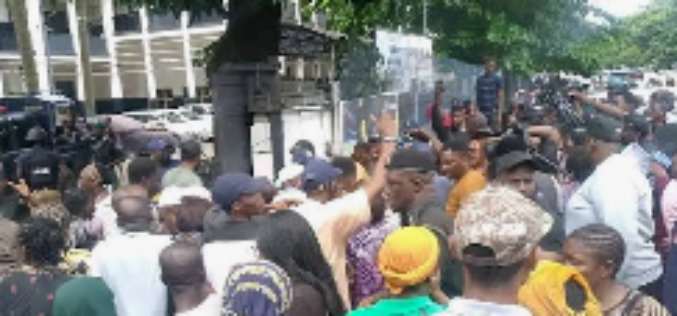 King’s College crisis deepens over alleged police assault