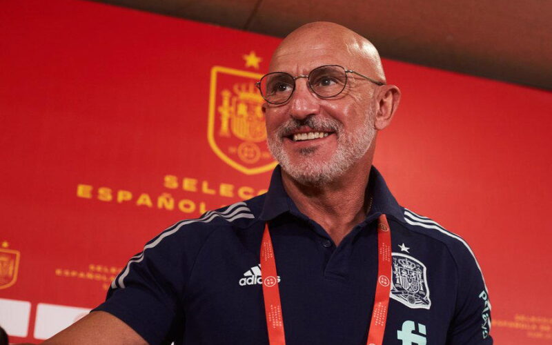 Spain coach set to sign new deal after World Cup victory – Reports