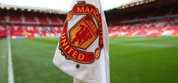 Man Utd ban 685 accounts in ticket touting crackdown ahead of derby