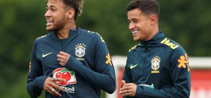 Neymar, Coutinho reunite at Santos for first time at club level