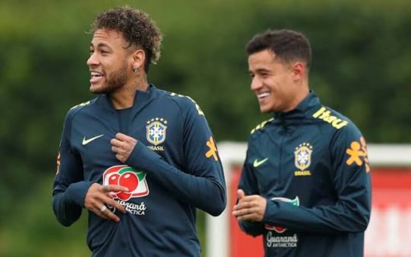 Neymar, Coutinho reunite at Santos for first time at club level