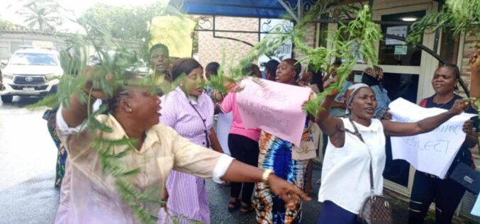 Odidi women storm Heritage Energy over oil spill; ‘we’ll do right thing’ – Spokesman 
