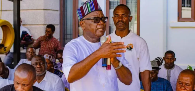 Ortom defends lending vehicle to Obi during Benue visit