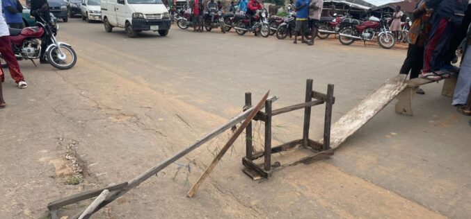 AAUA Students Shut Roads, Demand End To 68-Day Strike