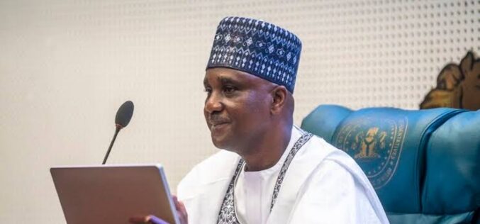 Abbas dissolves all Reps ad hoc committees with immediate effect