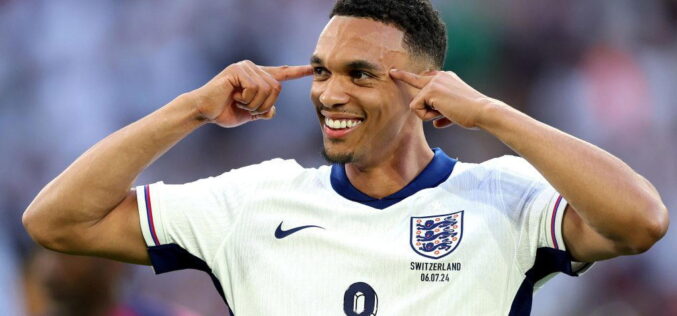 Alexander-Arnold, Palmer return to England squad for Nations League