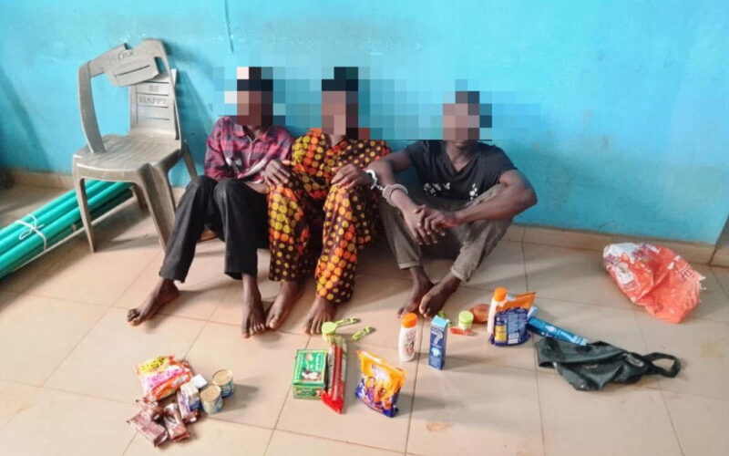 Police arrest five teenagers over multiple shop burglaries in Ogun